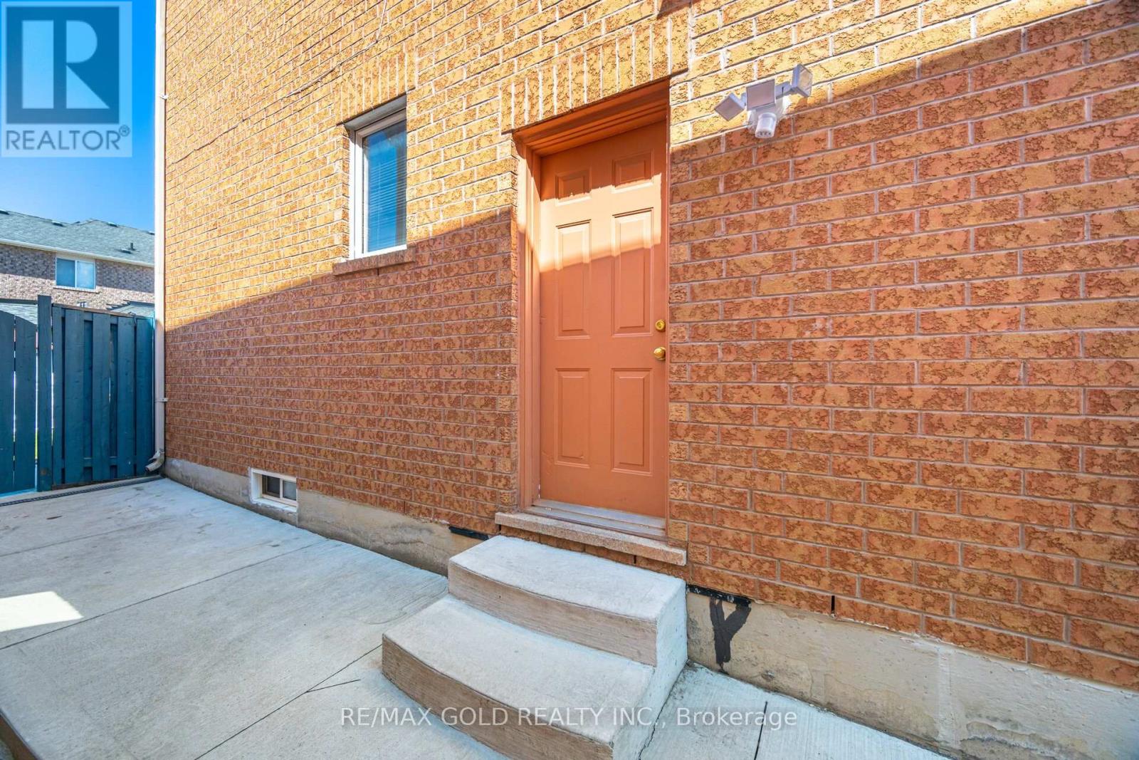 28 Latania Boulevard, Brampton, Ontario  L6P 1S9 - Photo 23 - W12995988