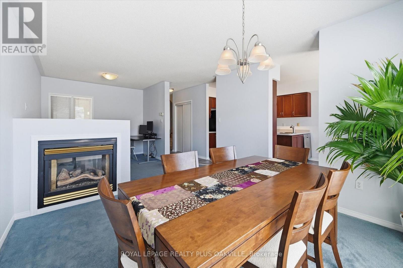 2150 Fourth Line, Oakville, Ontario  L6M 3T2 - Photo 10 - W12996042