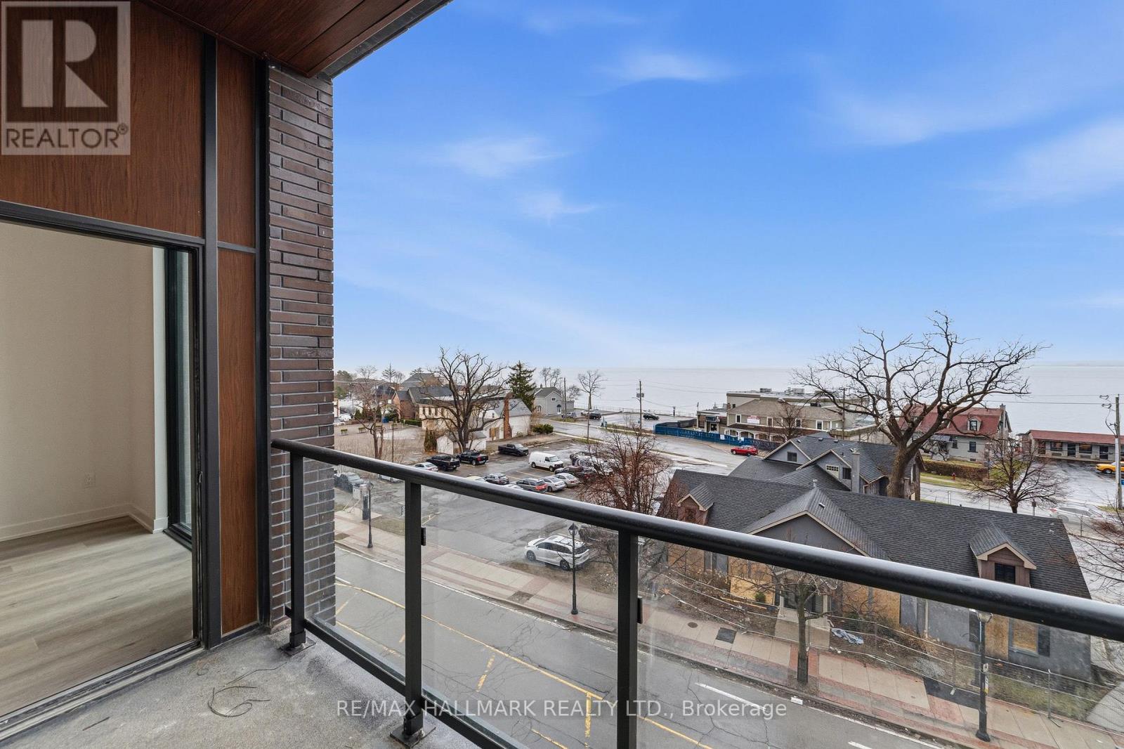 409 - 2075 Lakeshore Road N, Burlington, Ontario  L7R 1E2 - Photo 18 - W12996124