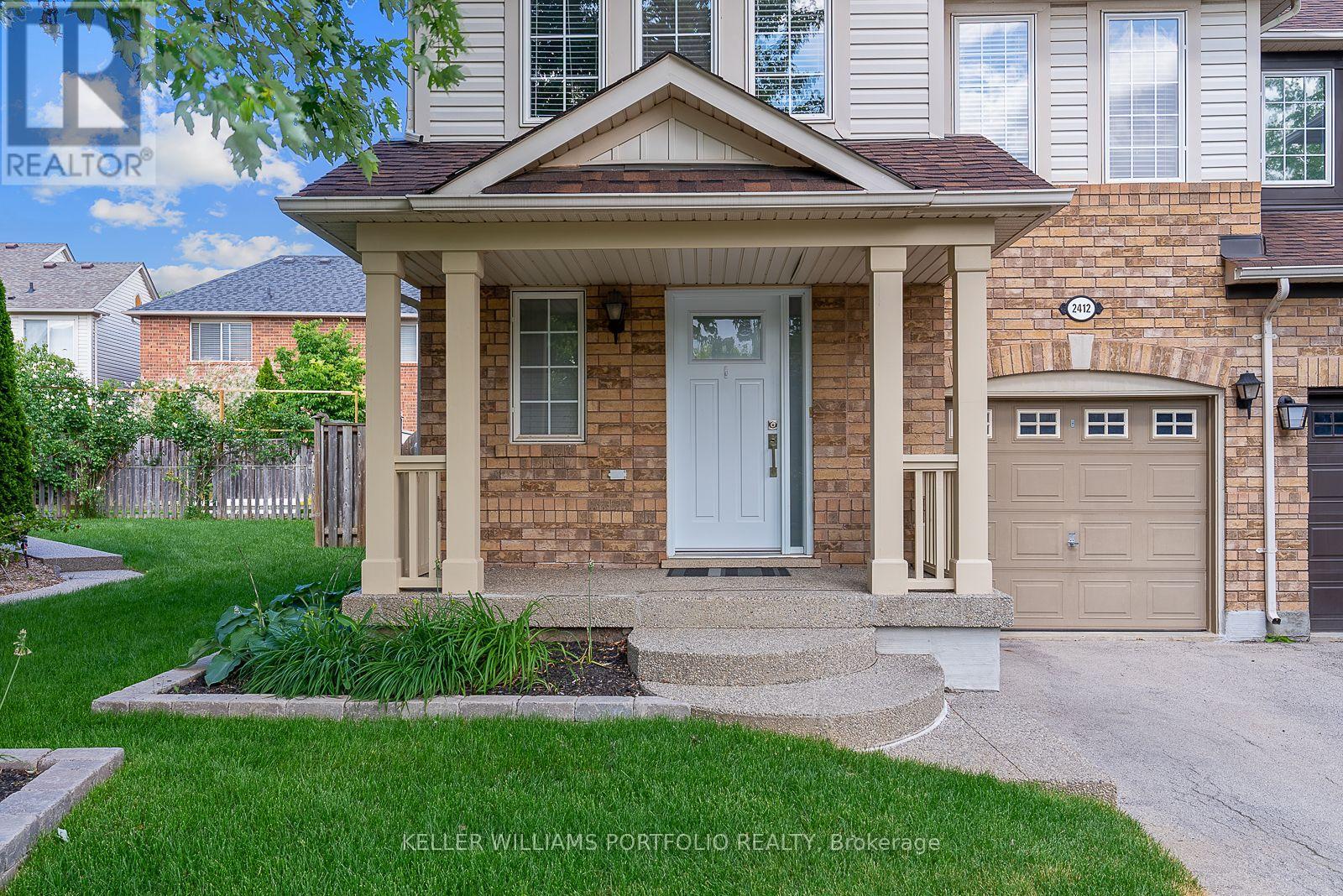 2412 Baintree Crescent, Oakville, Ontario  L6M 4X1 - Photo 2 - W12996144
