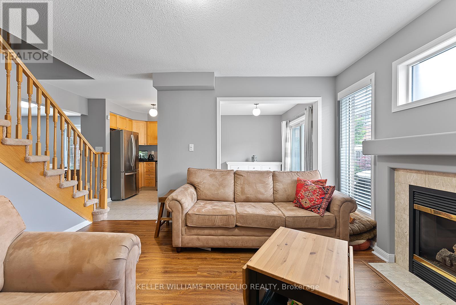 2412 Baintree Crescent, Oakville, Ontario  L6M 4X1 - Photo 24 - W12996144