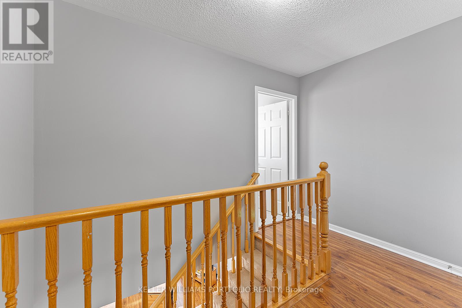 2412 Baintree Crescent, Oakville, Ontario  L6M 4X1 - Photo 27 - W12996144