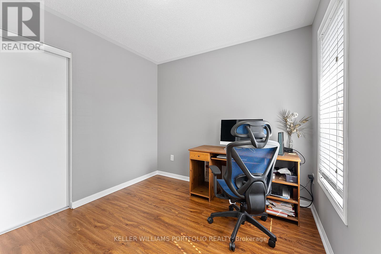 2412 Baintree Crescent, Oakville, Ontario  L6M 4X1 - Photo 37 - W12996144