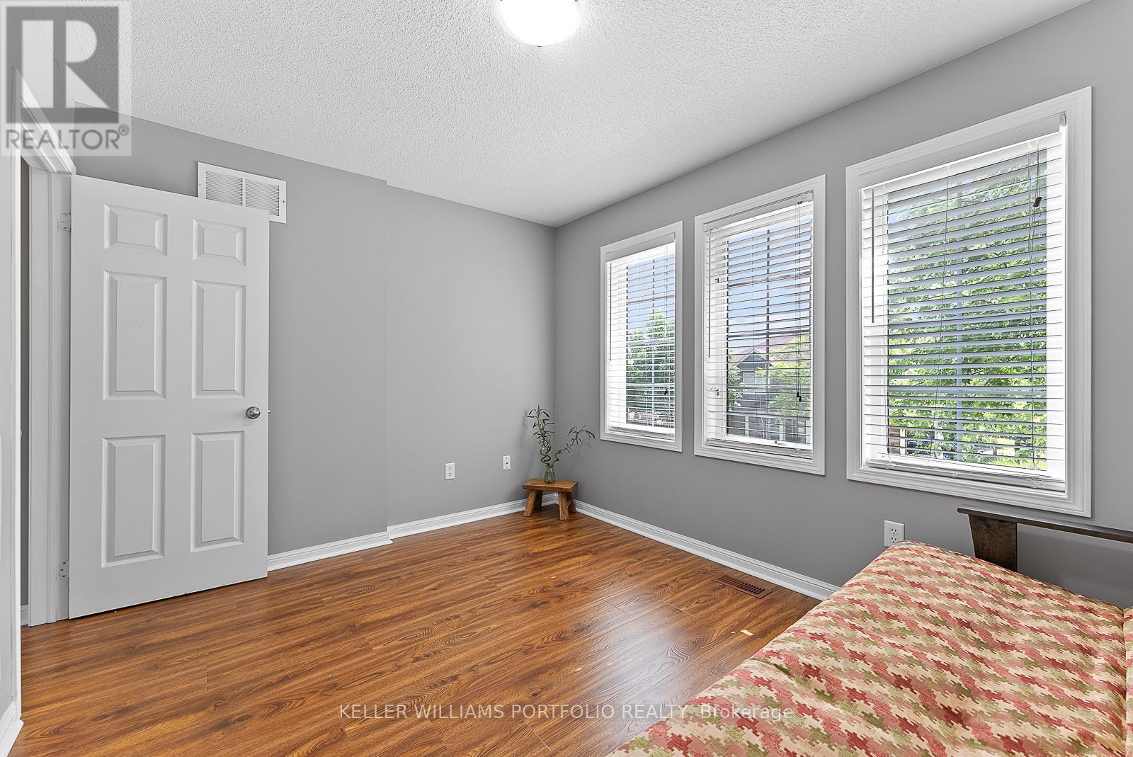 2412 Baintree Crescent, Oakville, Ontario  L6M 4X1 - Photo 43 - W12996144