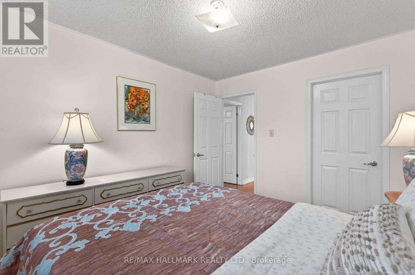 5733 Tayside Crescent, Mississauga, Ontario  L5M 5J4 - Photo 34 - W12996186