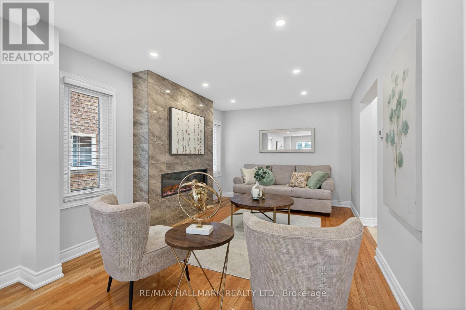 5733 Tayside Crescent, Mississauga, Ontario  L5M 5J4 - Photo 9 - W12996186