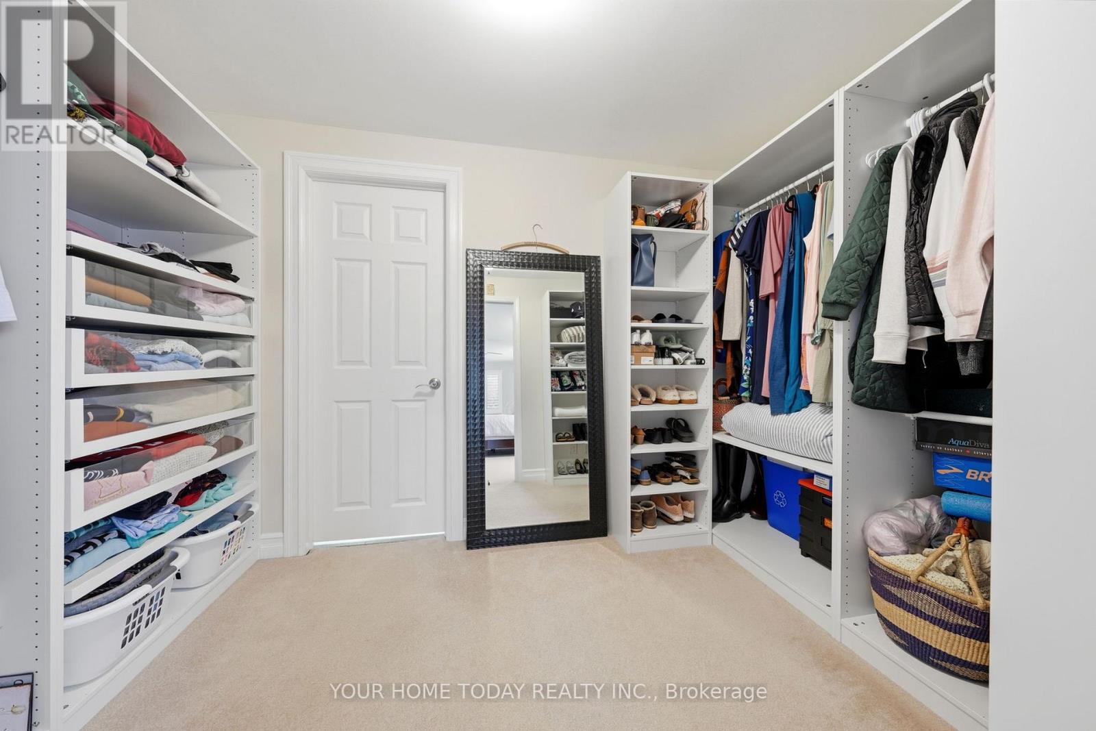 31 Chelvin Drive, Halton Hills, Ontario  L7G 4P8 - Photo 17 - W12996236