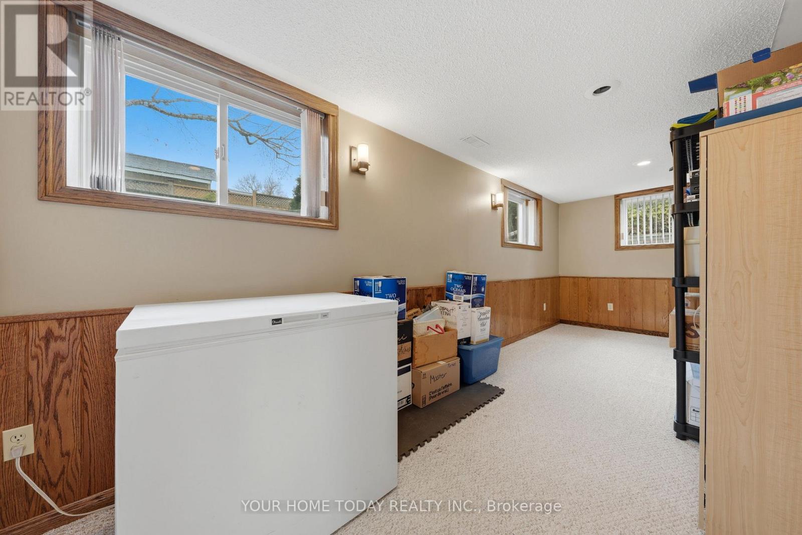 31 Chelvin Drive, Halton Hills, Ontario  L7G 4P8 - Photo 32 - W12996236