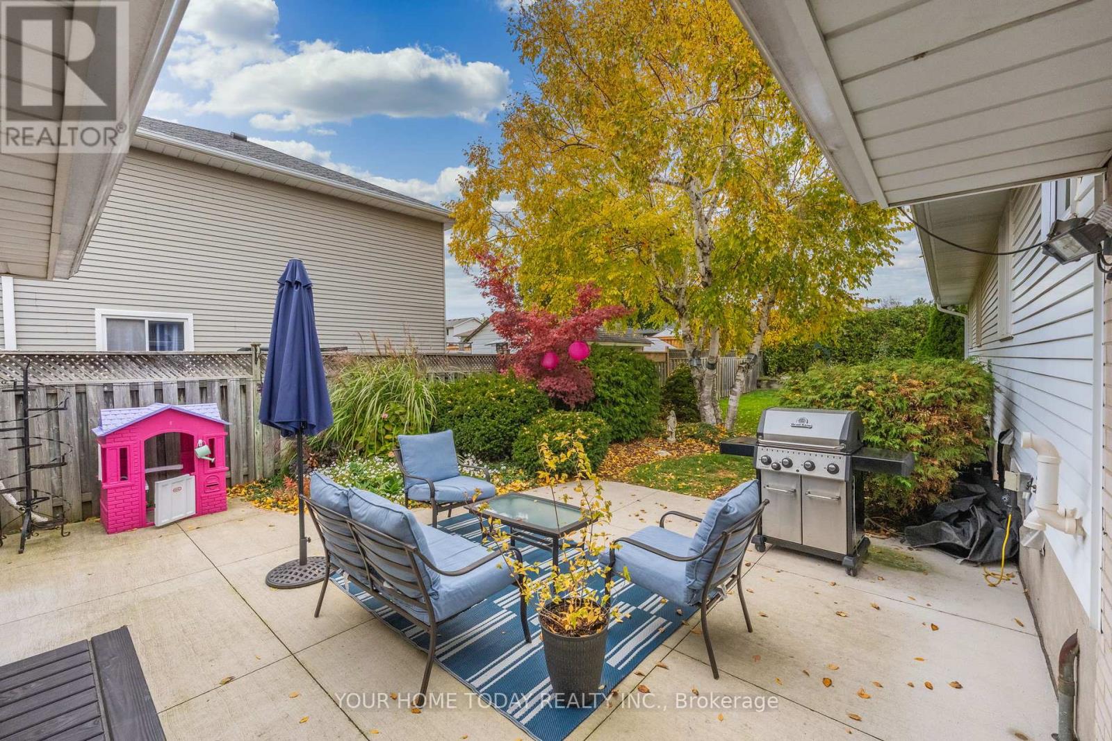 31 Chelvin Drive, Halton Hills, Ontario  L7G 4P8 - Photo 35 - W12996236