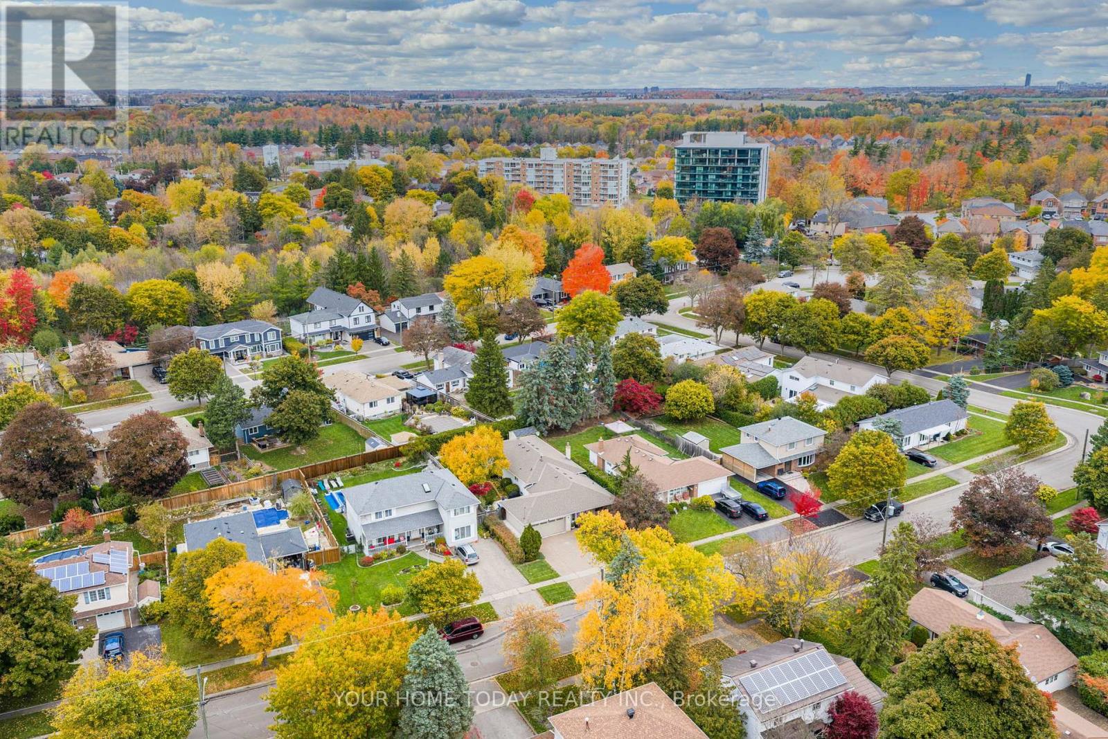 31 Chelvin Drive, Halton Hills, Ontario  L7G 4P8 - Photo 48 - W12996236