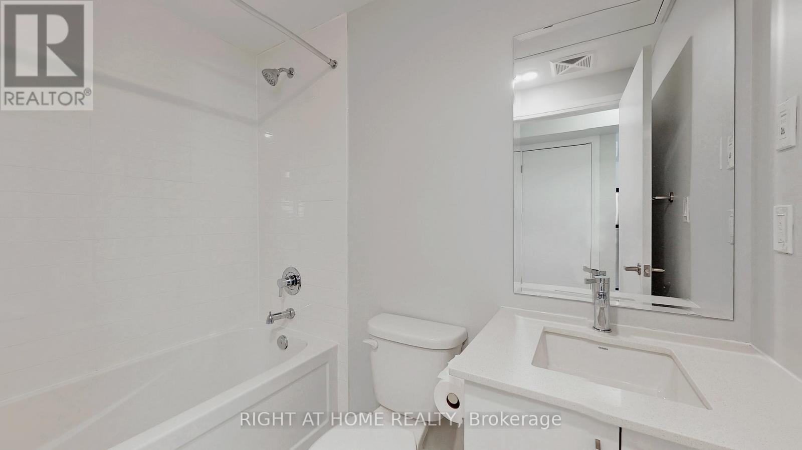 112 - 1165 Journeyman Lane W, Mississauga, Ontario  L5J 0B6 - Photo 14 - W12996242