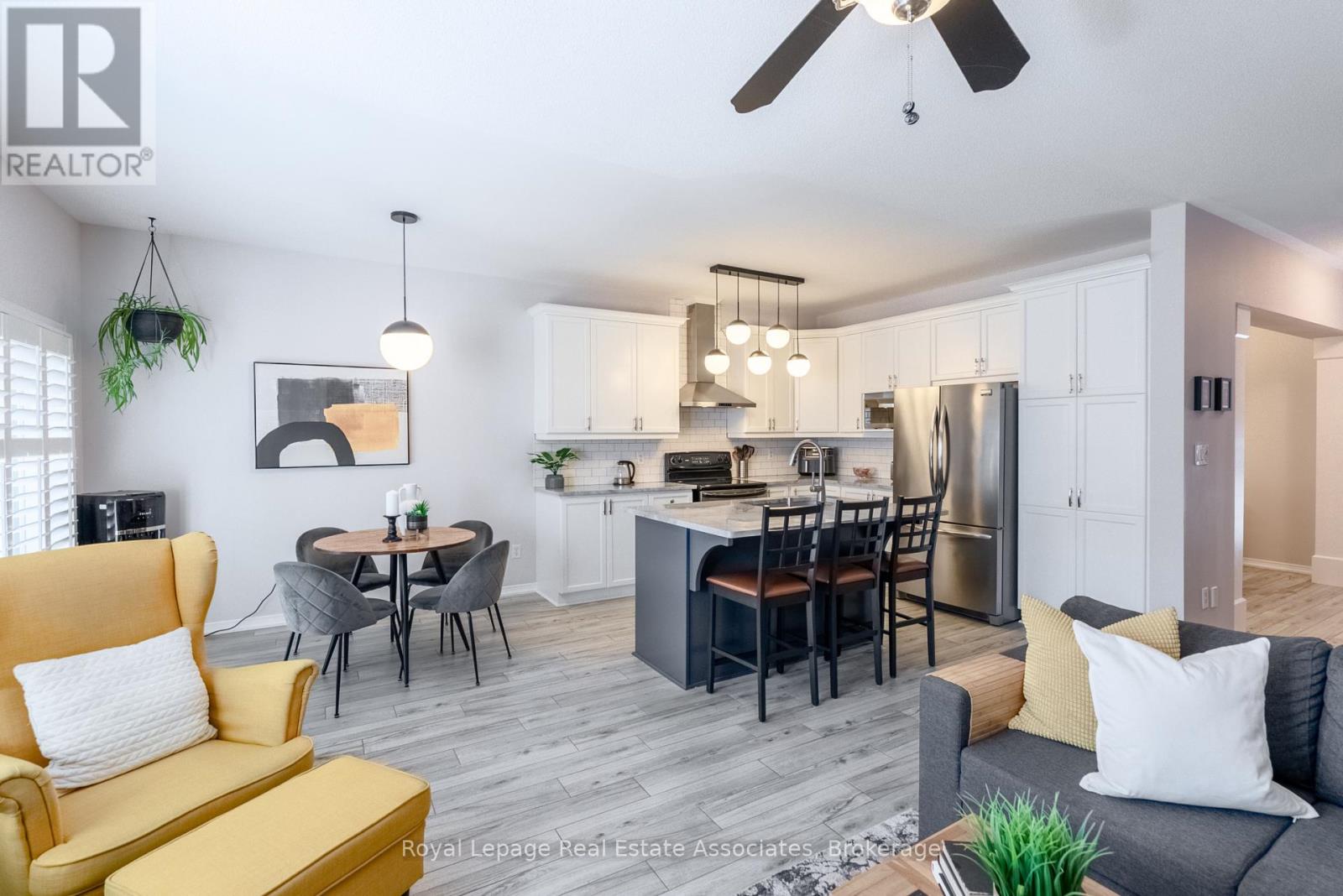 4680 Mcleod Road, Burlington, Ontario  L7M 0K6 - Photo 12 - W12996252