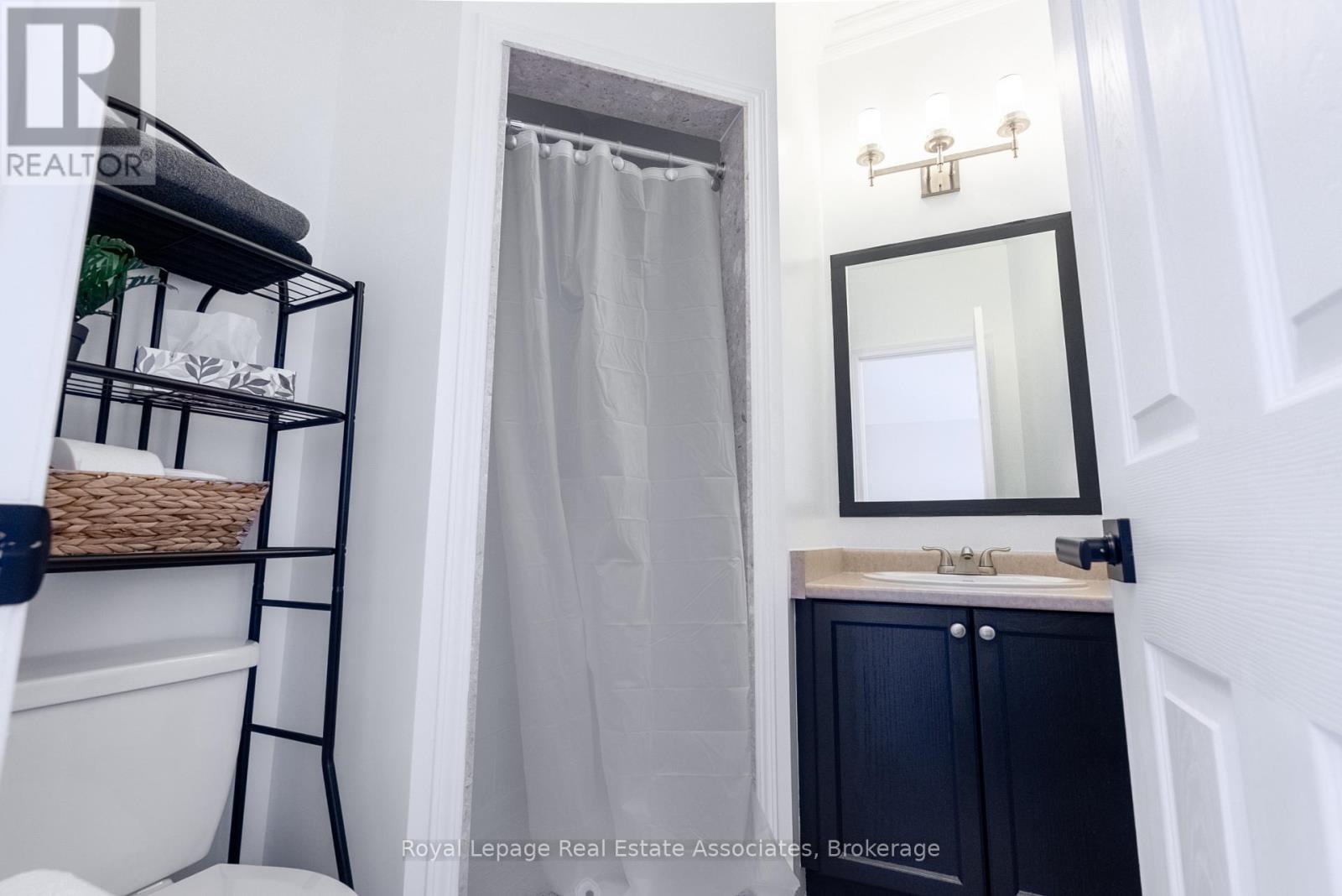 4680 Mcleod Road, Burlington, Ontario  L7M 0K6 - Photo 29 - W12996252