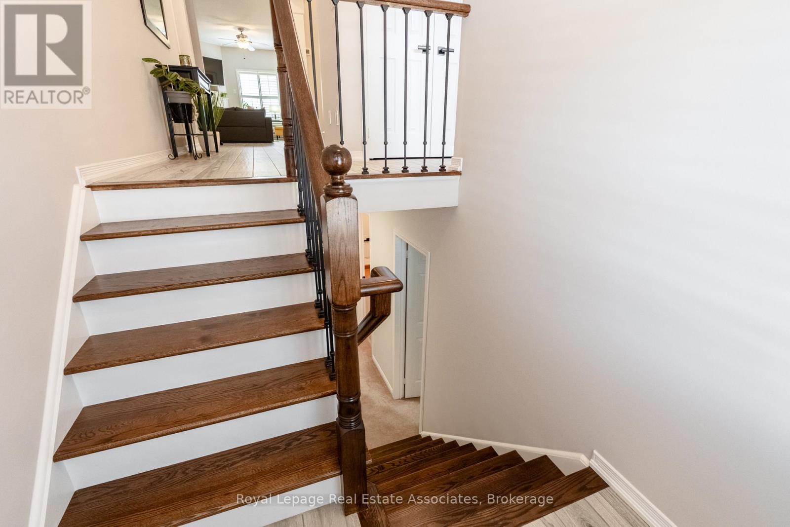 4680 Mcleod Road, Burlington, Ontario  L7M 0K6 - Photo 30 - W12996252