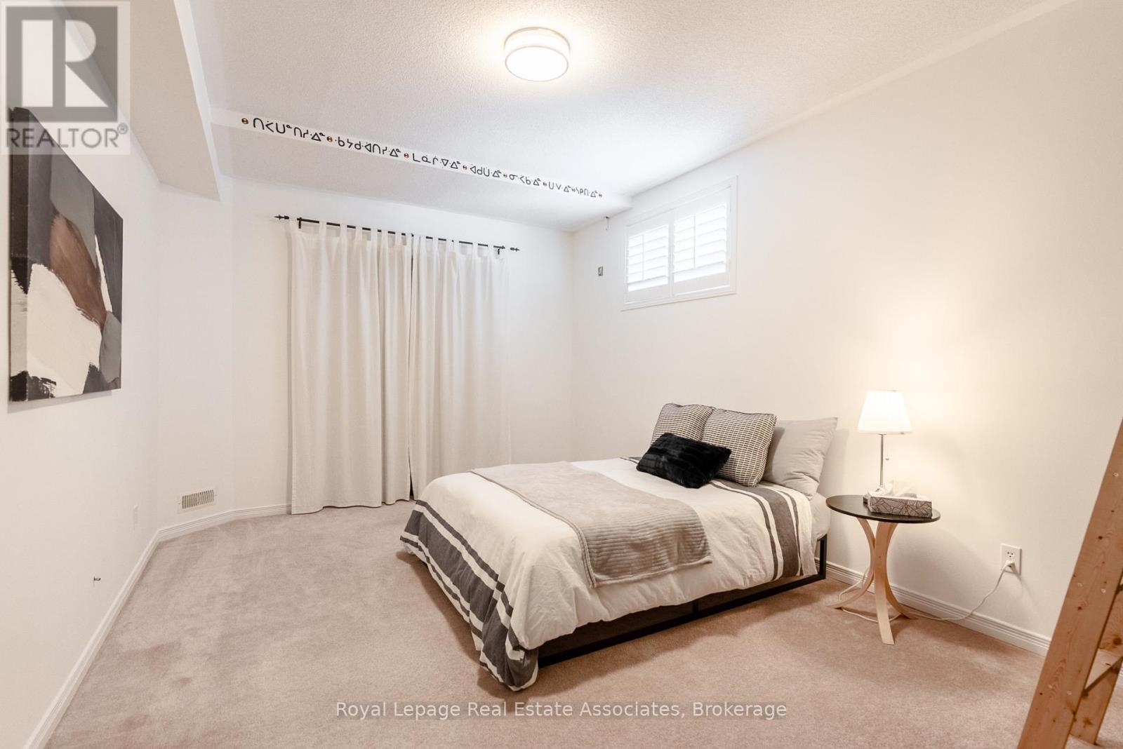 4680 Mcleod Road, Burlington, Ontario  L7M 0K6 - Photo 35 - W12996252