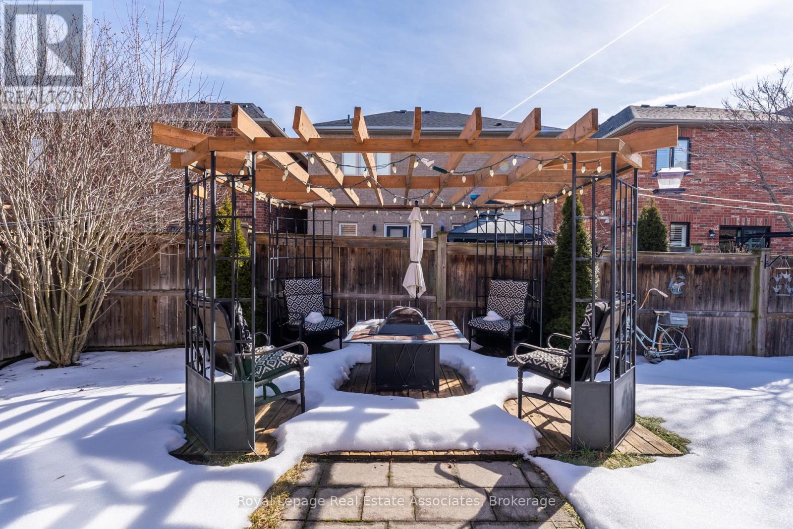 4680 Mcleod Road, Burlington, Ontario  L7M 0K6 - Photo 42 - W12996252