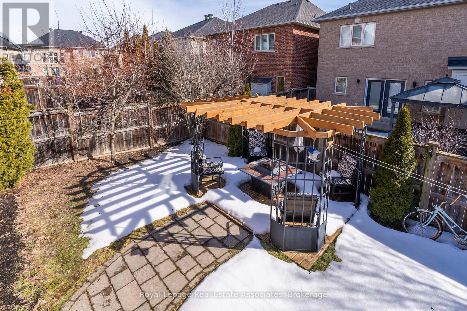 4680 Mcleod Road, Burlington, Ontario  L7M 0K6 - Photo 43 - W12996252