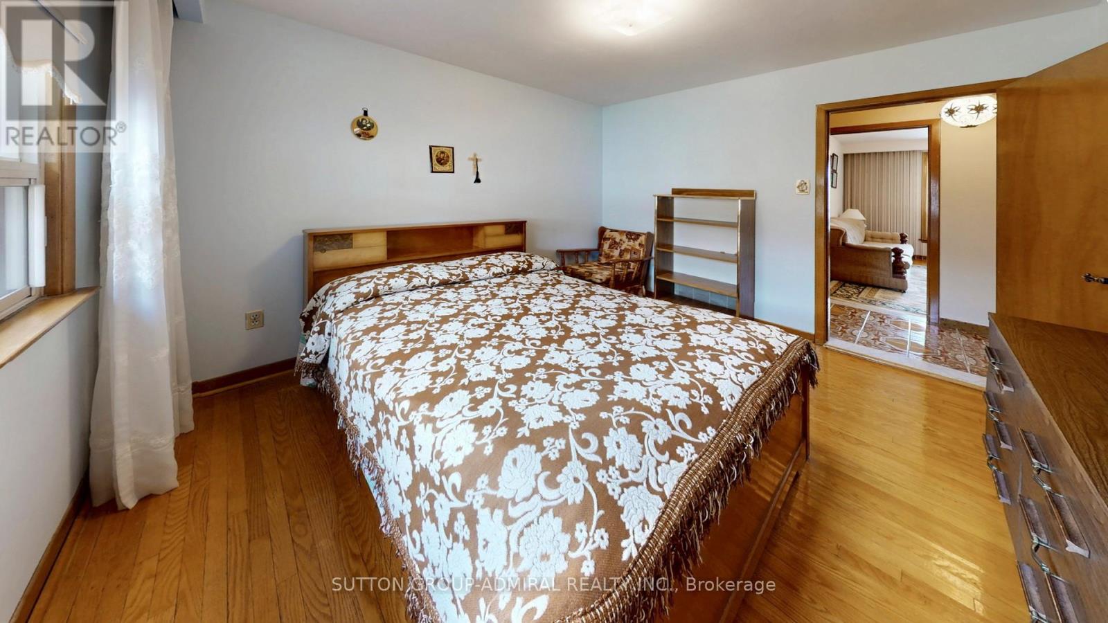 119 Brampton Road, Toronto, Ontario  M9R 3K3 - Photo 16 - W12996266