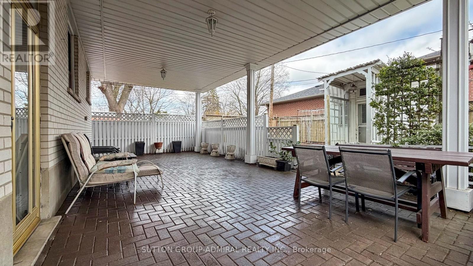 119 Brampton Road, Toronto, Ontario  M9R 3K3 - Photo 27 - W12996266