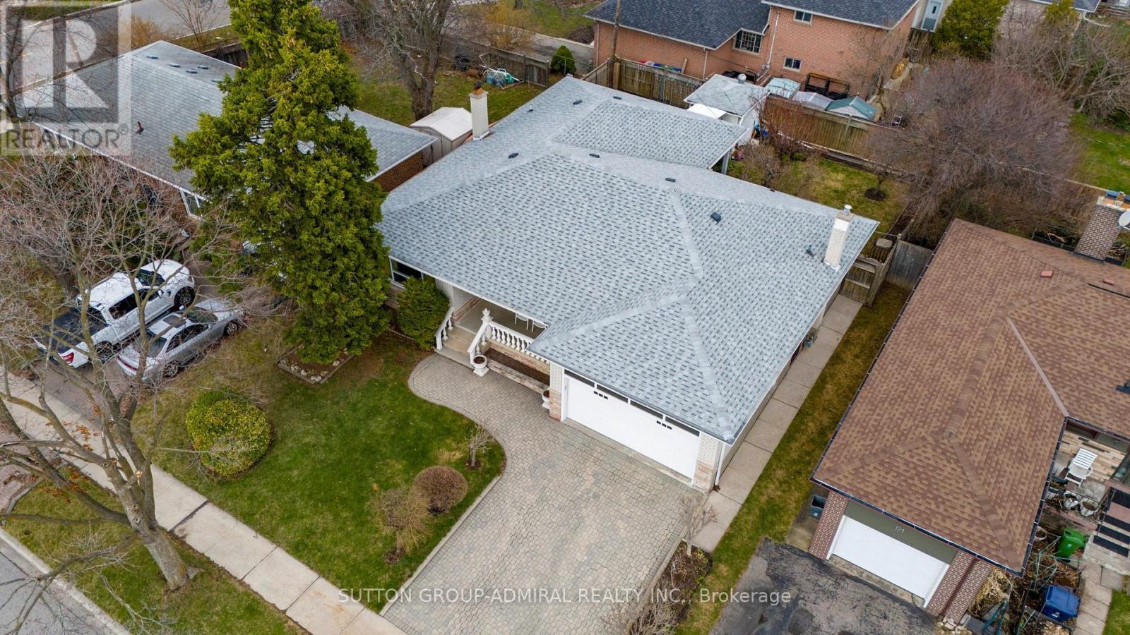119 Brampton Road, Toronto, Ontario  M9R 3K3 - Photo 42 - W12996266