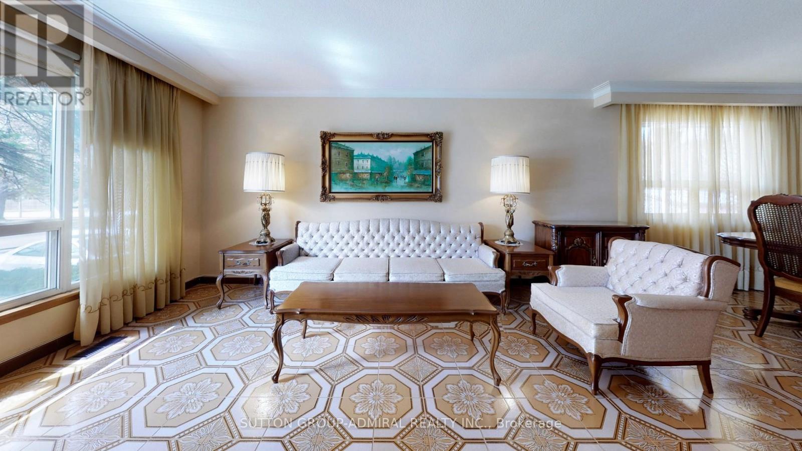 119 Brampton Road, Toronto, Ontario  M9R 3K3 - Photo 7 - W12996266