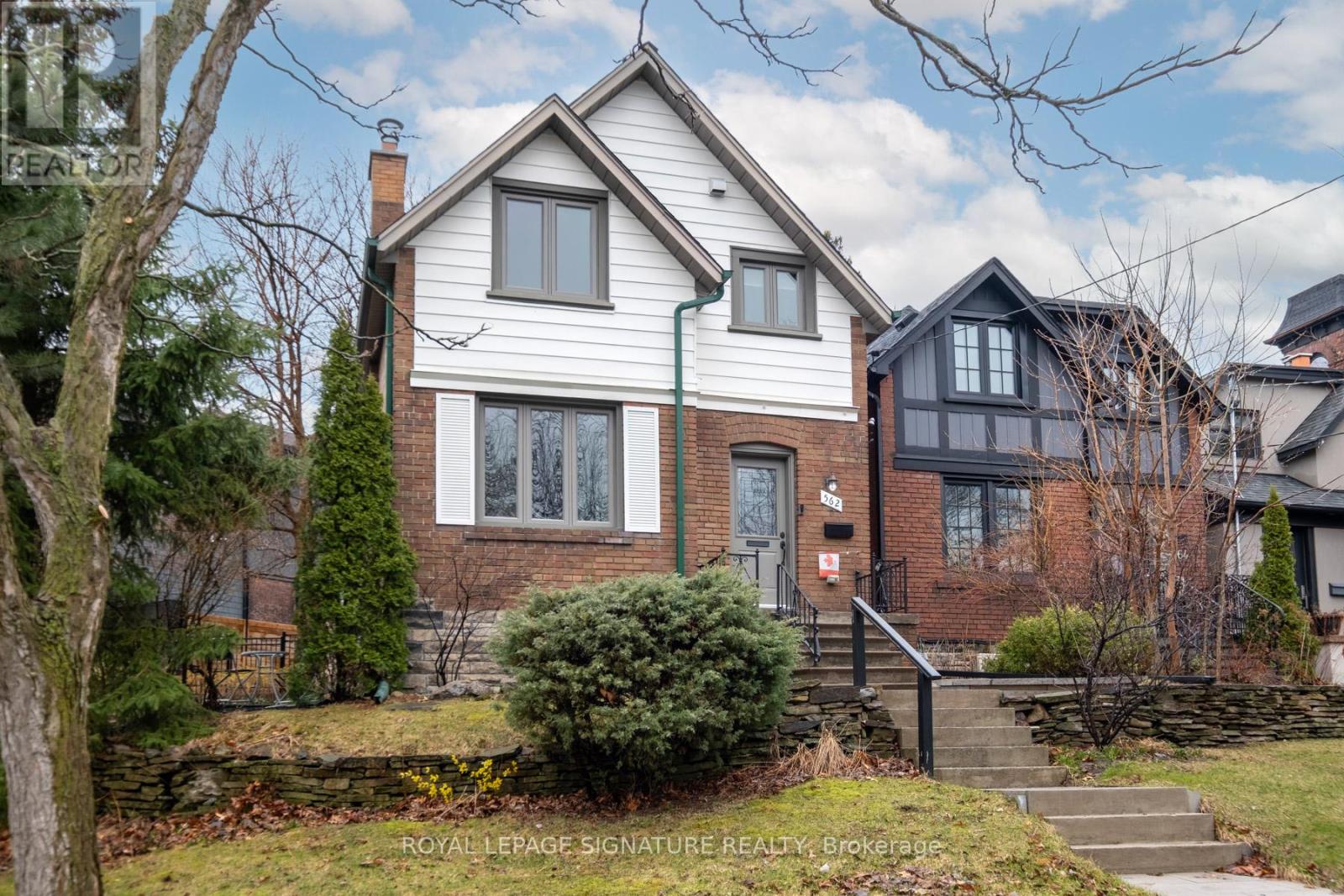 562 Indian Road, Toronto, Ontario  M6P 2C2 - Photo 1 - W12996288