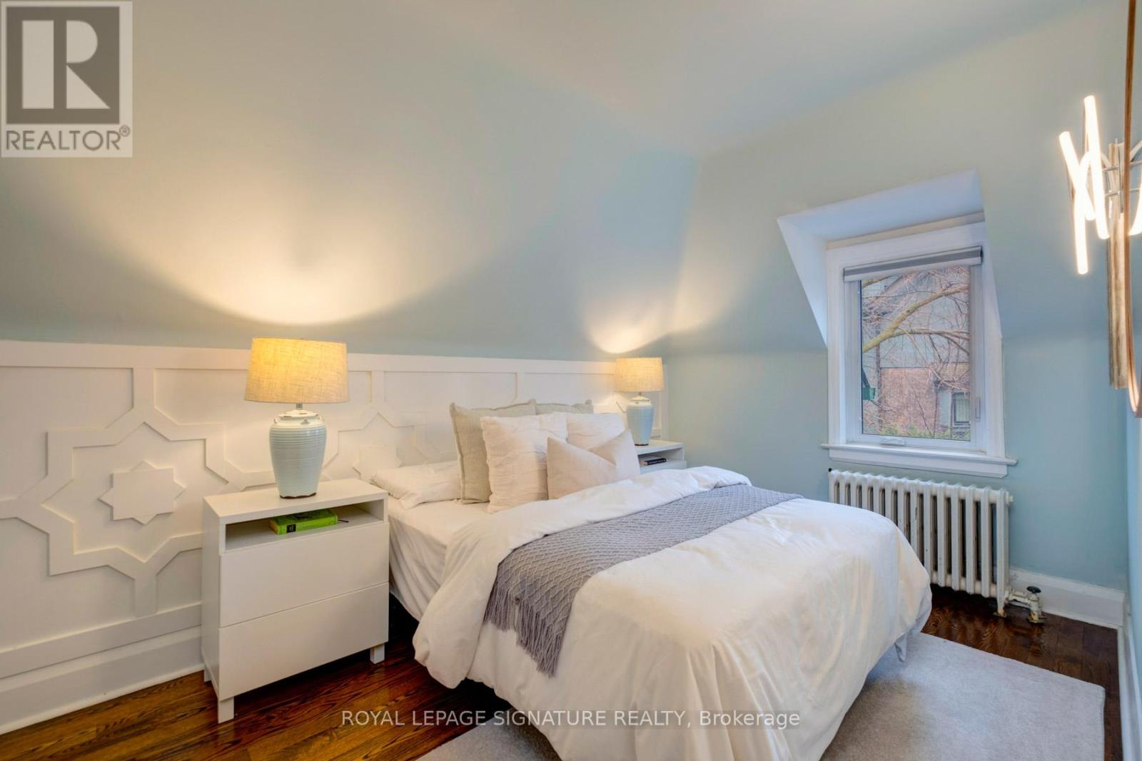 562 Indian Road, Toronto, Ontario  M6P 2C2 - Photo 16 - W12996288