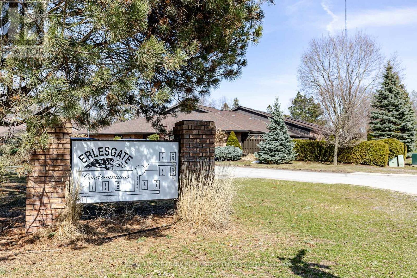 6 - 685 Whitaker Street, Peterborough, Ontario  K9H 7K3 - Photo 3 - X12996368