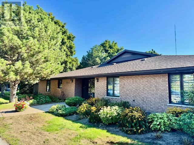 6 - 685 Whitaker Street, Peterborough, Ontario  K9H 7K3 - Photo 44 - X12996368