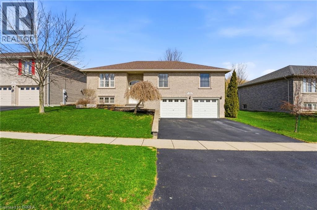 5 SOUTHAMPTON Drive, St. George, Ontario