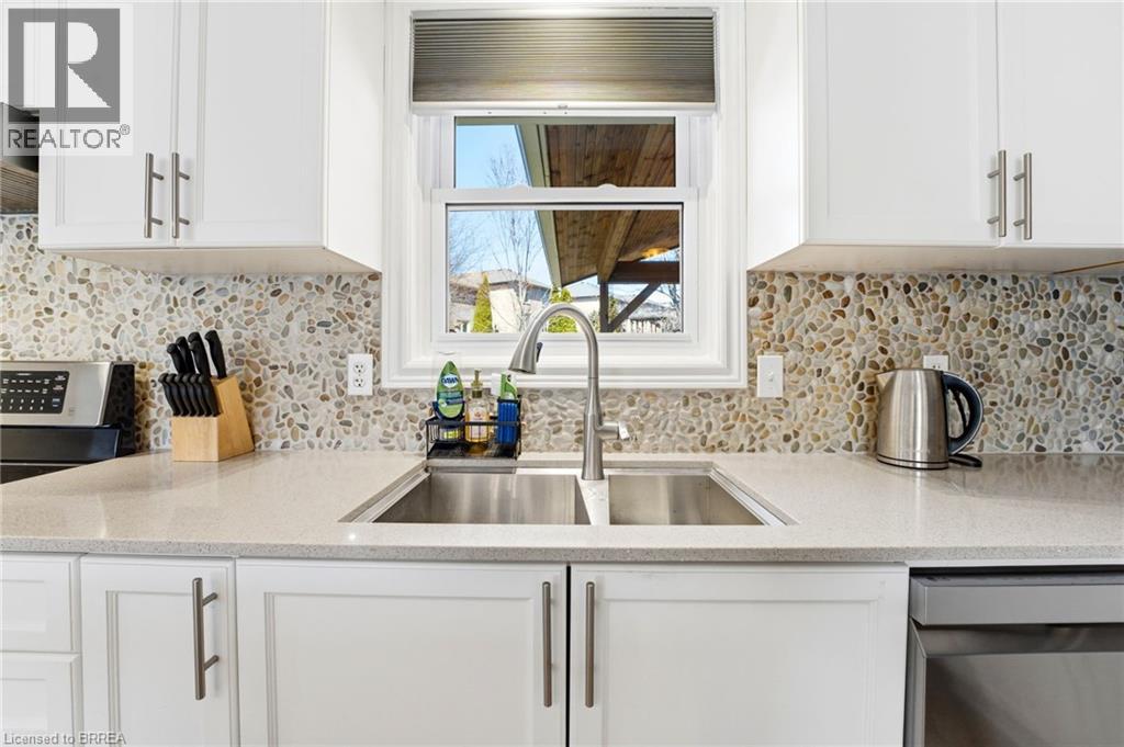 5 Southampton Drive, St. George, Ontario  N0E 1N0 - Photo 16 - 40818728