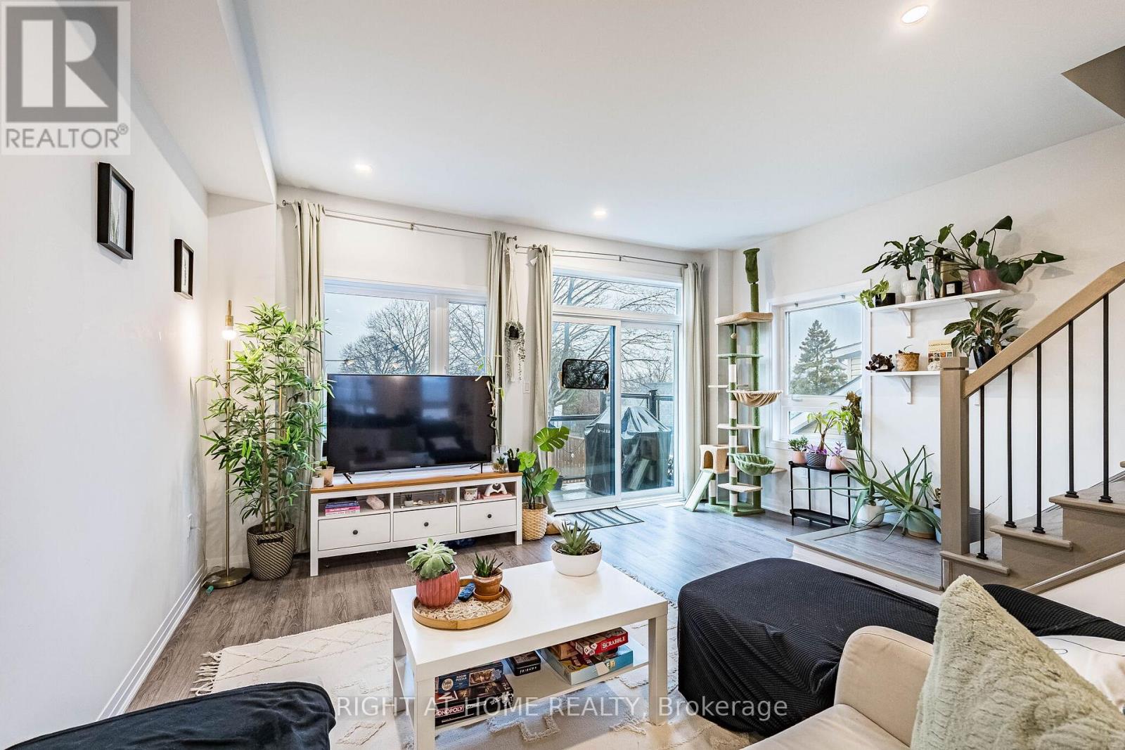 96 - 51 Sparrow Avenue, Cambridge, Ontario  N1T 0E5 - Photo 16 - X12995978