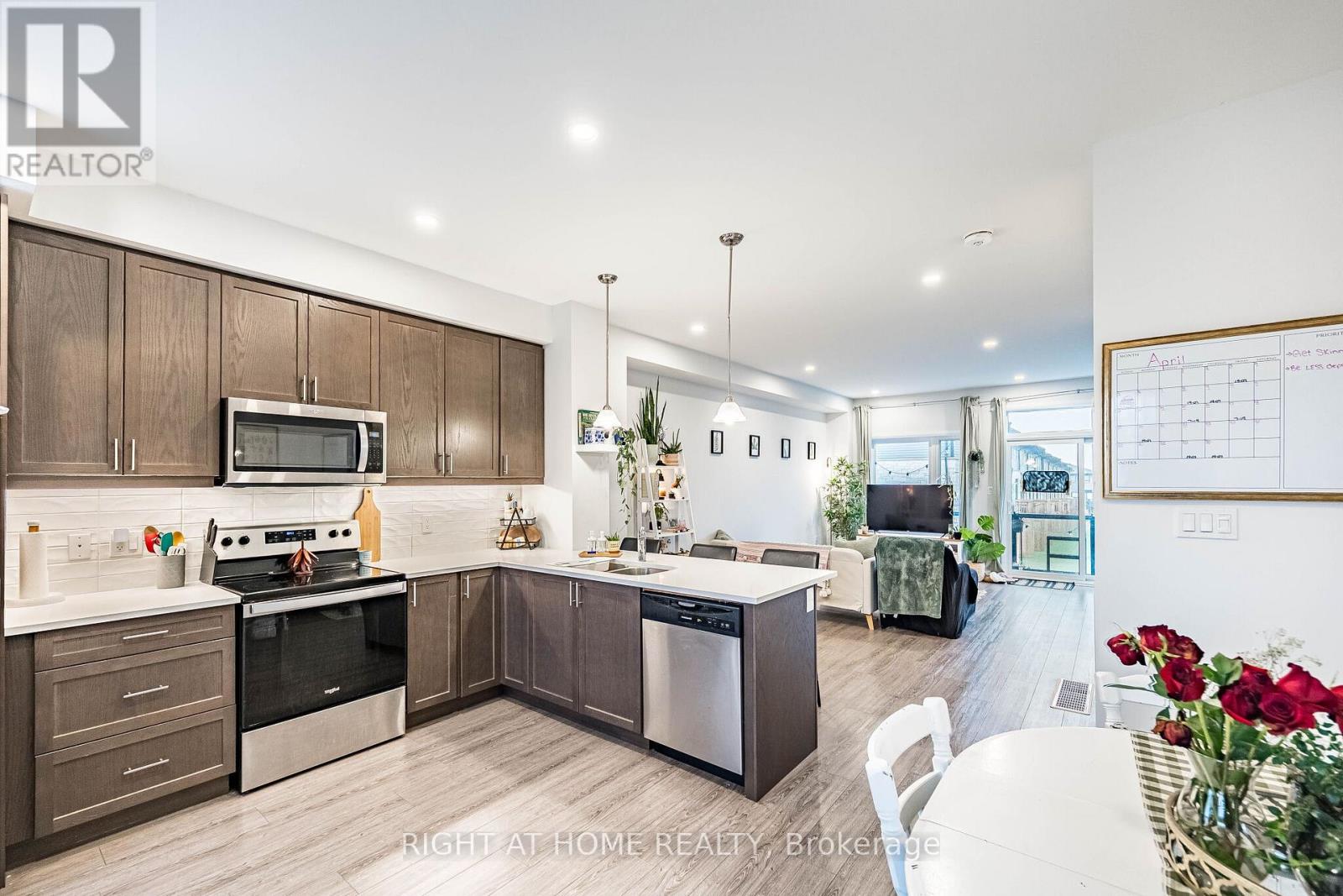 96 - 51 Sparrow Avenue, Cambridge, Ontario  N1T 0E5 - Photo 25 - X12995978