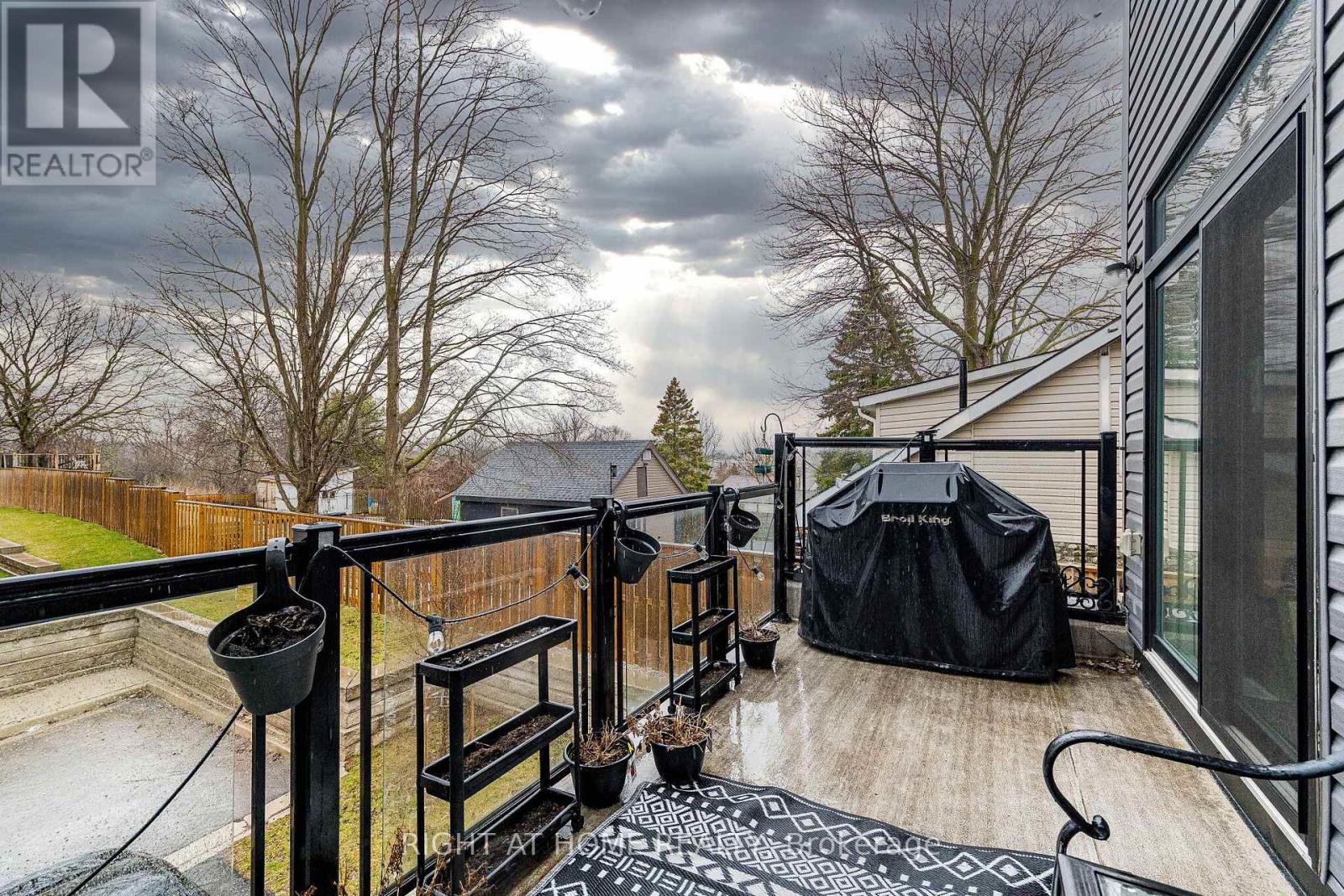 96 - 51 Sparrow Avenue, Cambridge, Ontario  N1T 0E5 - Photo 31 - X12995978