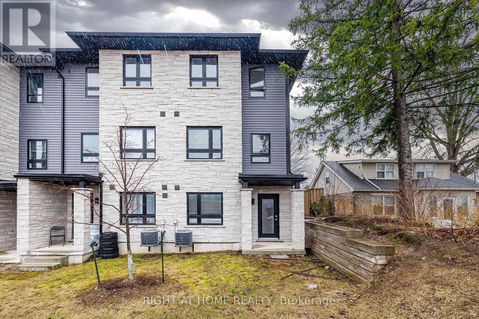 96 - 51 Sparrow Avenue, Cambridge, Ontario  N1T 0E5 - Photo 46 - X12995978
