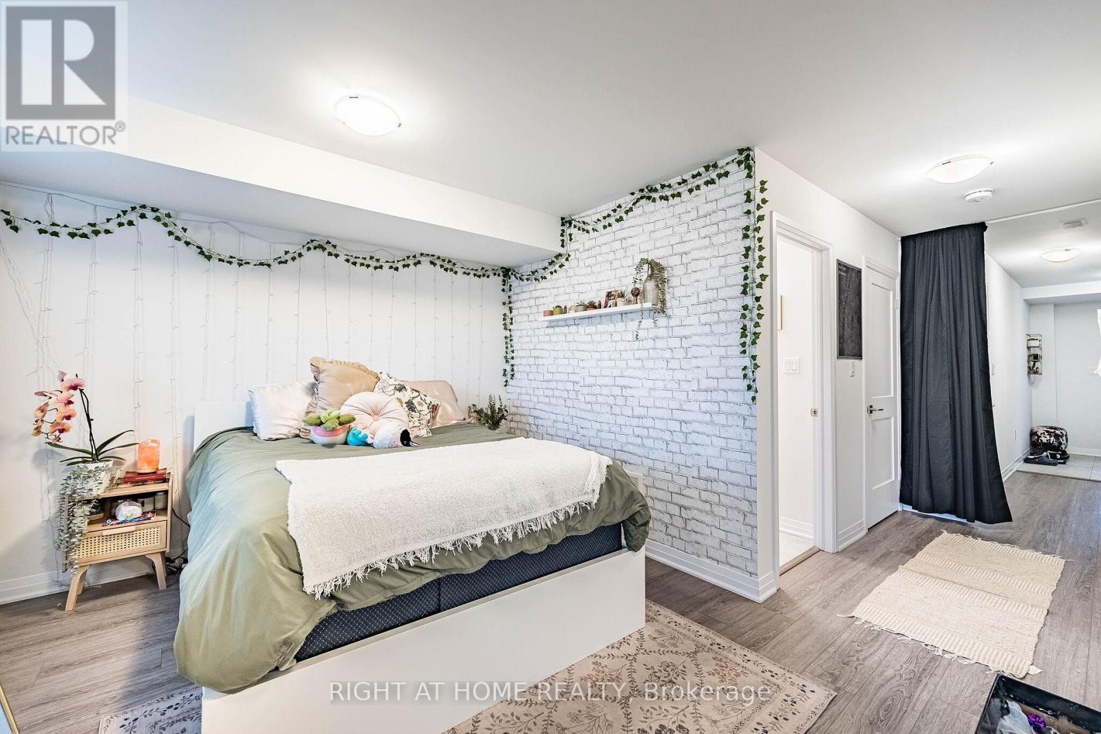 96 - 51 Sparrow Avenue, Cambridge, Ontario  N1T 0E5 - Photo 7 - X12995978