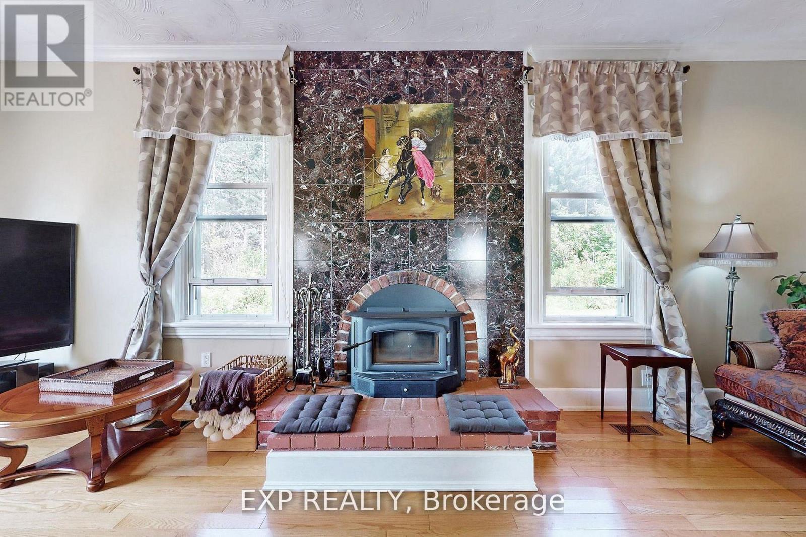 351219 Seventeenth Line E, East Garafraxa, Ontario  L9W 2Y9 - Photo 6 - X12996052