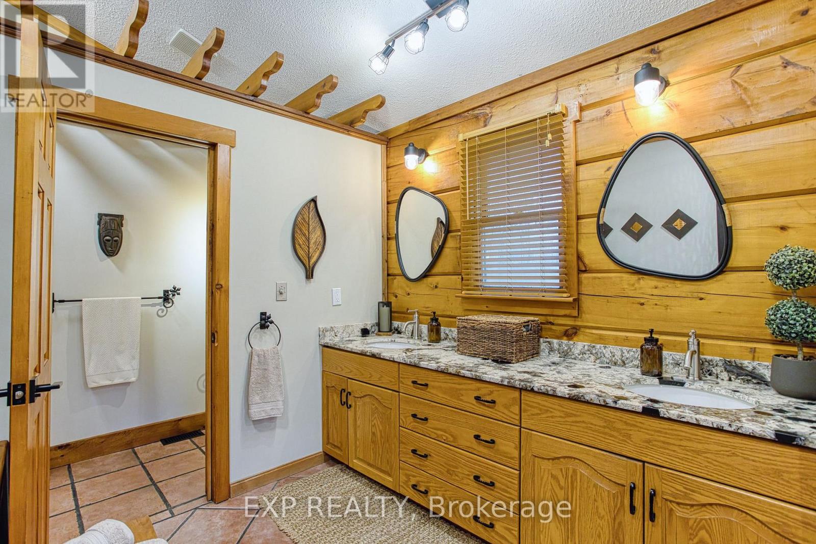 1970 Hollow Road, Thorold, Ontario  L2V 5H1 - Photo 27 - X12996058