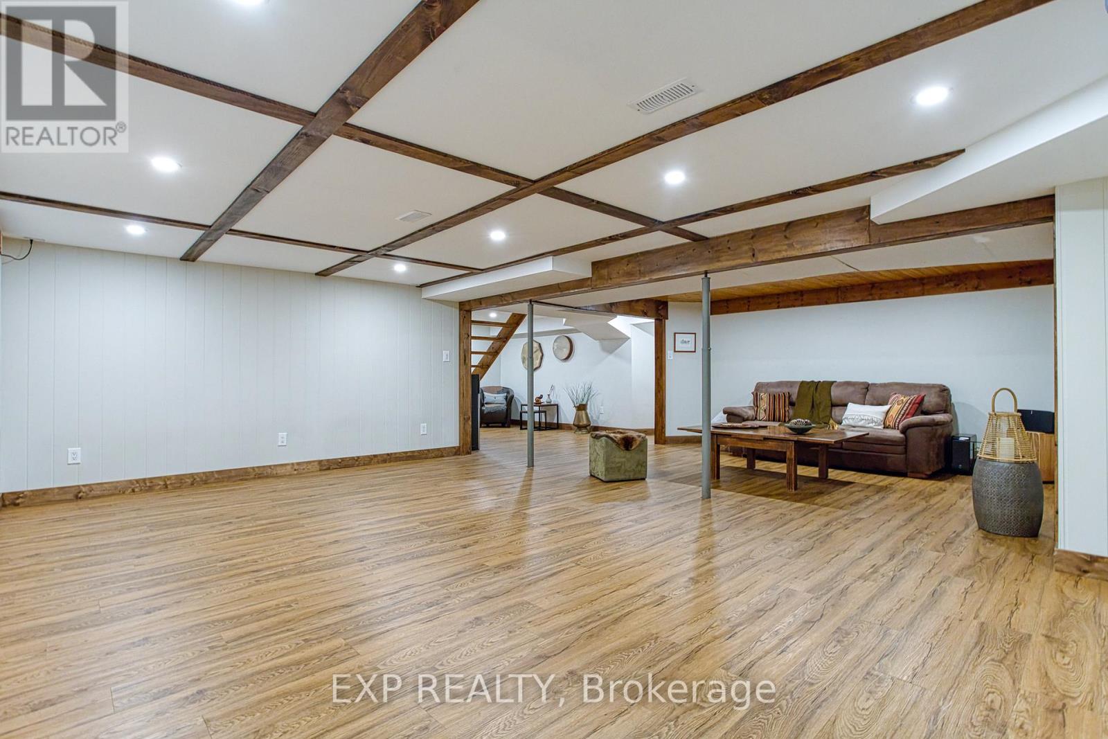 1970 Hollow Road, Thorold, Ontario  L2V 5H1 - Photo 37 - X12996058