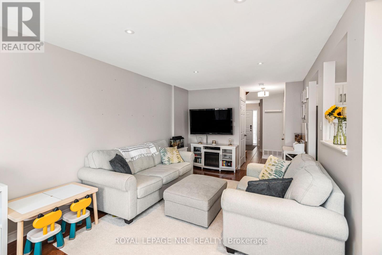 12 - 311 8 Highway, Hamilton, Ontario  L8G 5G5 - Photo 11 - X12996072