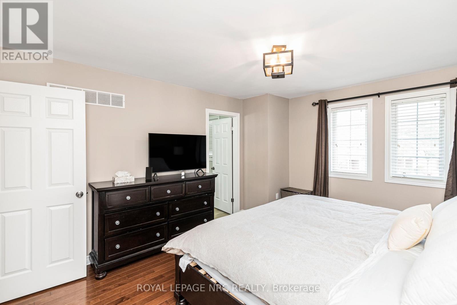 12 - 311 8 Highway, Hamilton, Ontario  L8G 5G5 - Photo 23 - X12996072