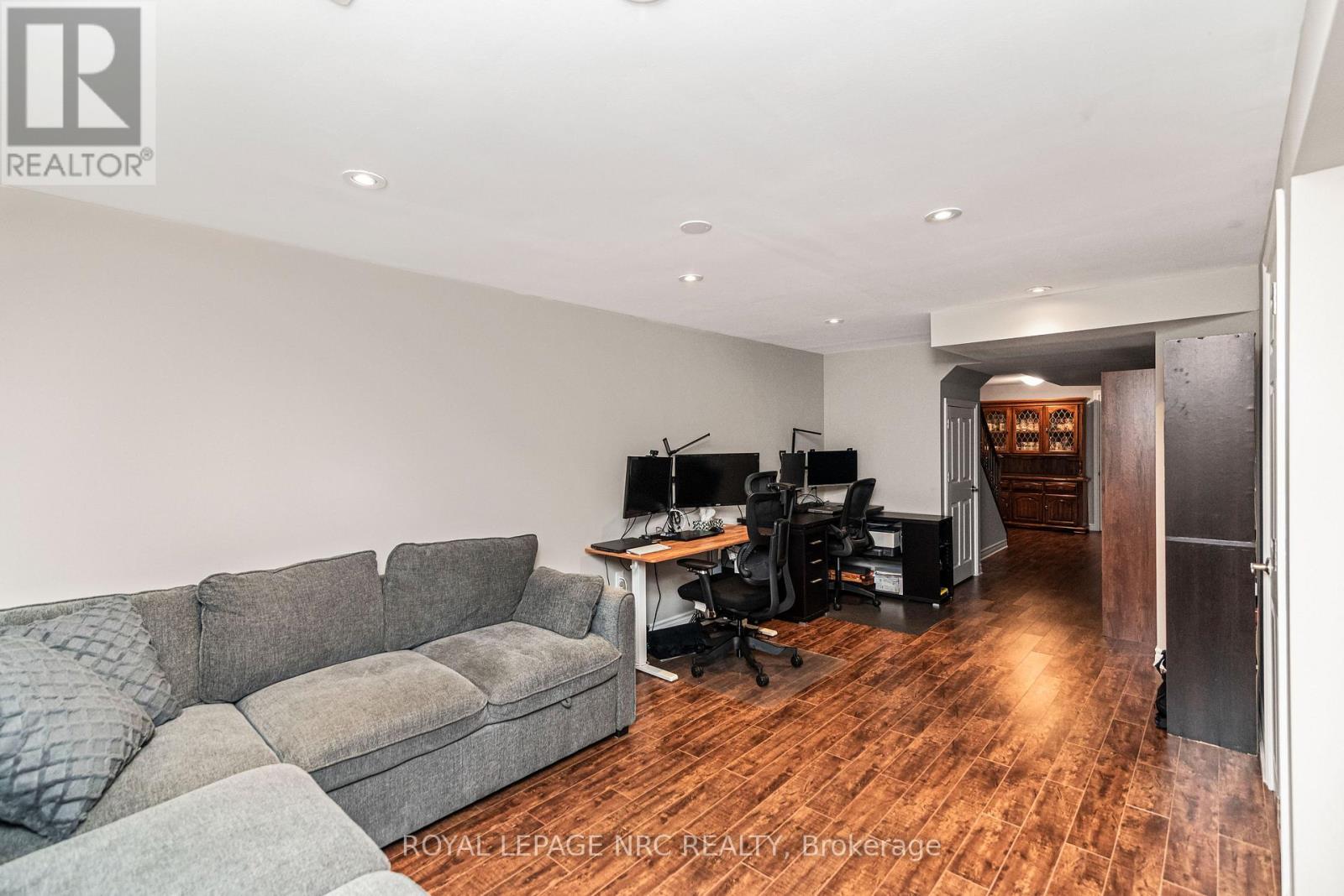 12 - 311 8 Highway, Hamilton, Ontario  L8G 5G5 - Photo 37 - X12996072