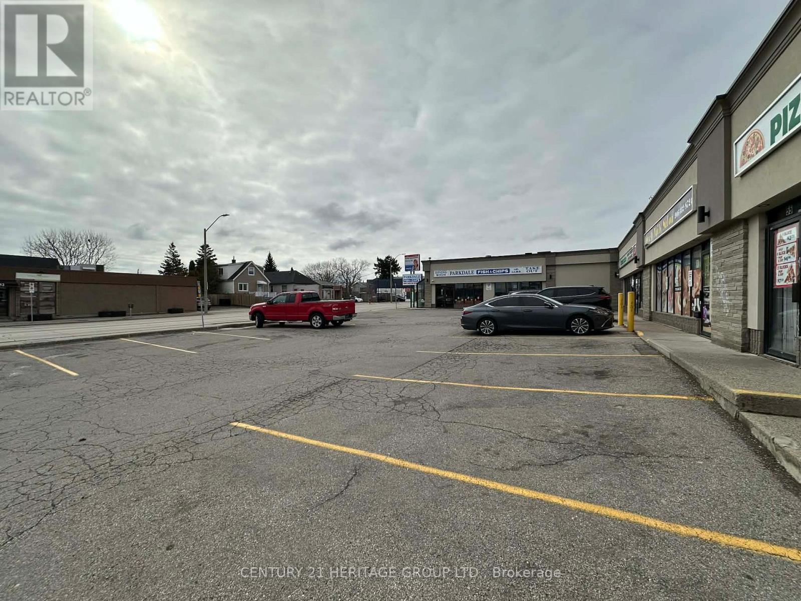 3 - 55 Parkdale Avenue N, Hamilton, Ontario  L8H 5W7 - Photo 3 - X12996200