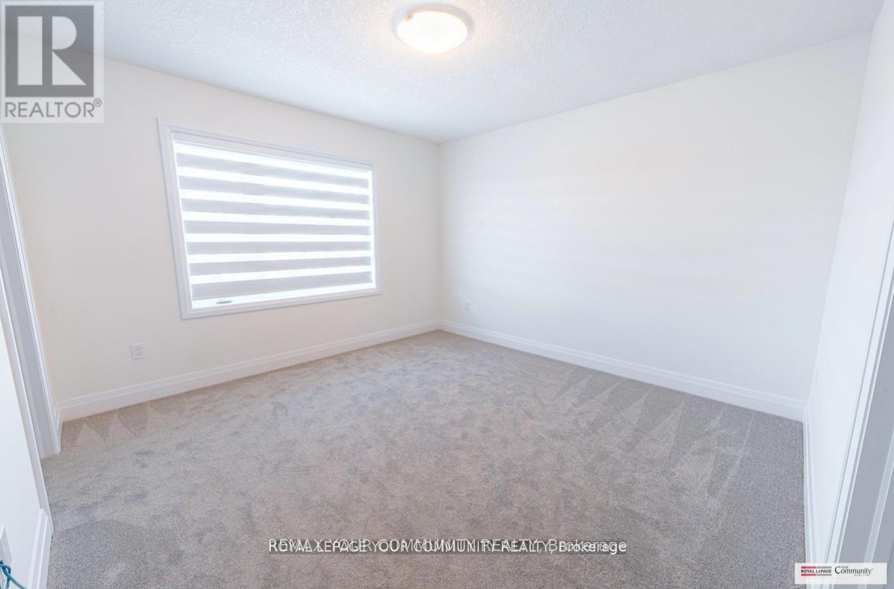 37 Lily Lane, Guelph, Ontario  N1L 1E1 - Photo 5 - X12996240