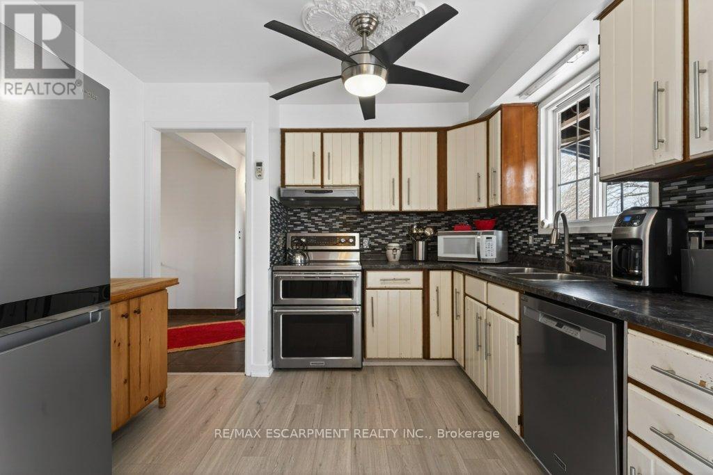 111 Mill Street, West Lincoln, Ontario  L0R 2A0 - Photo 15 - X12996248