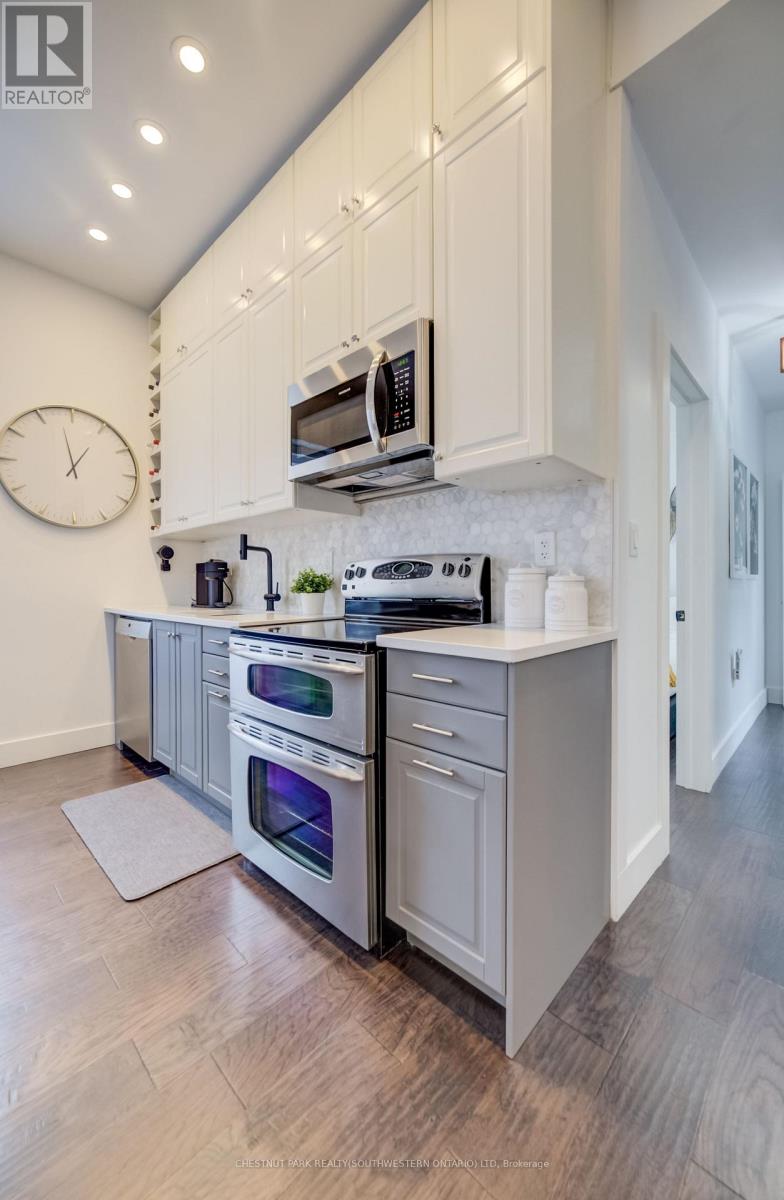 Unknown Address, ,    - Photo 24 - X12996270