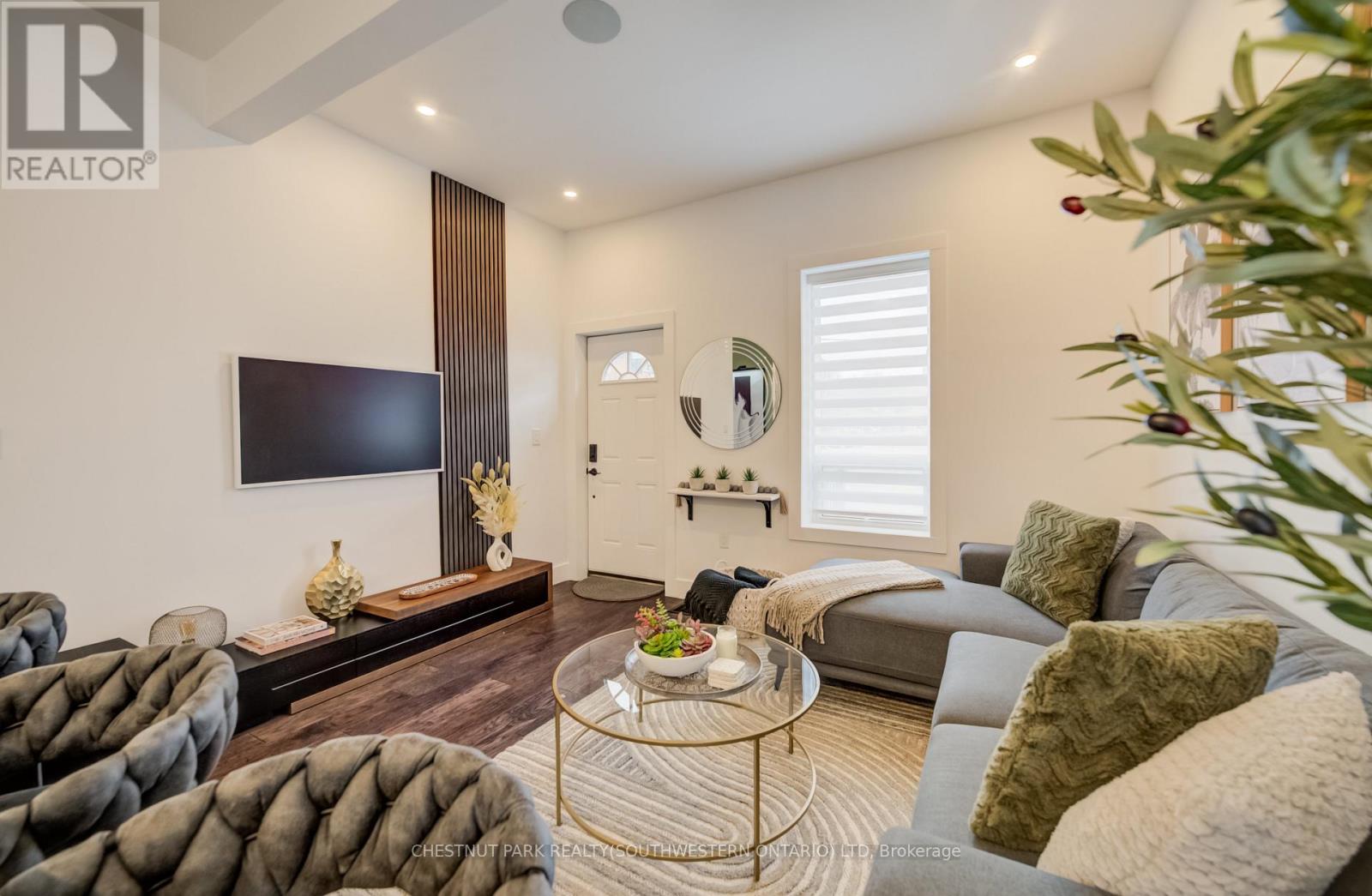 Unknown Address, ,    - Photo 8 - X12996270