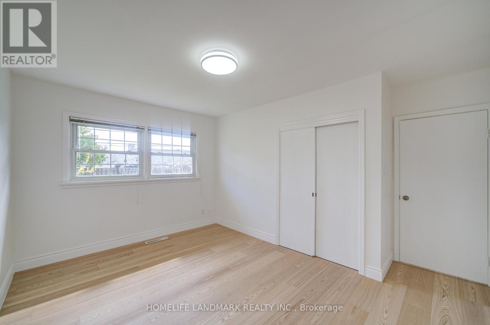 95 Jacobson Avenue, St. Catharines, Ontario  L2T 3A4 - Photo 12 - X12996276