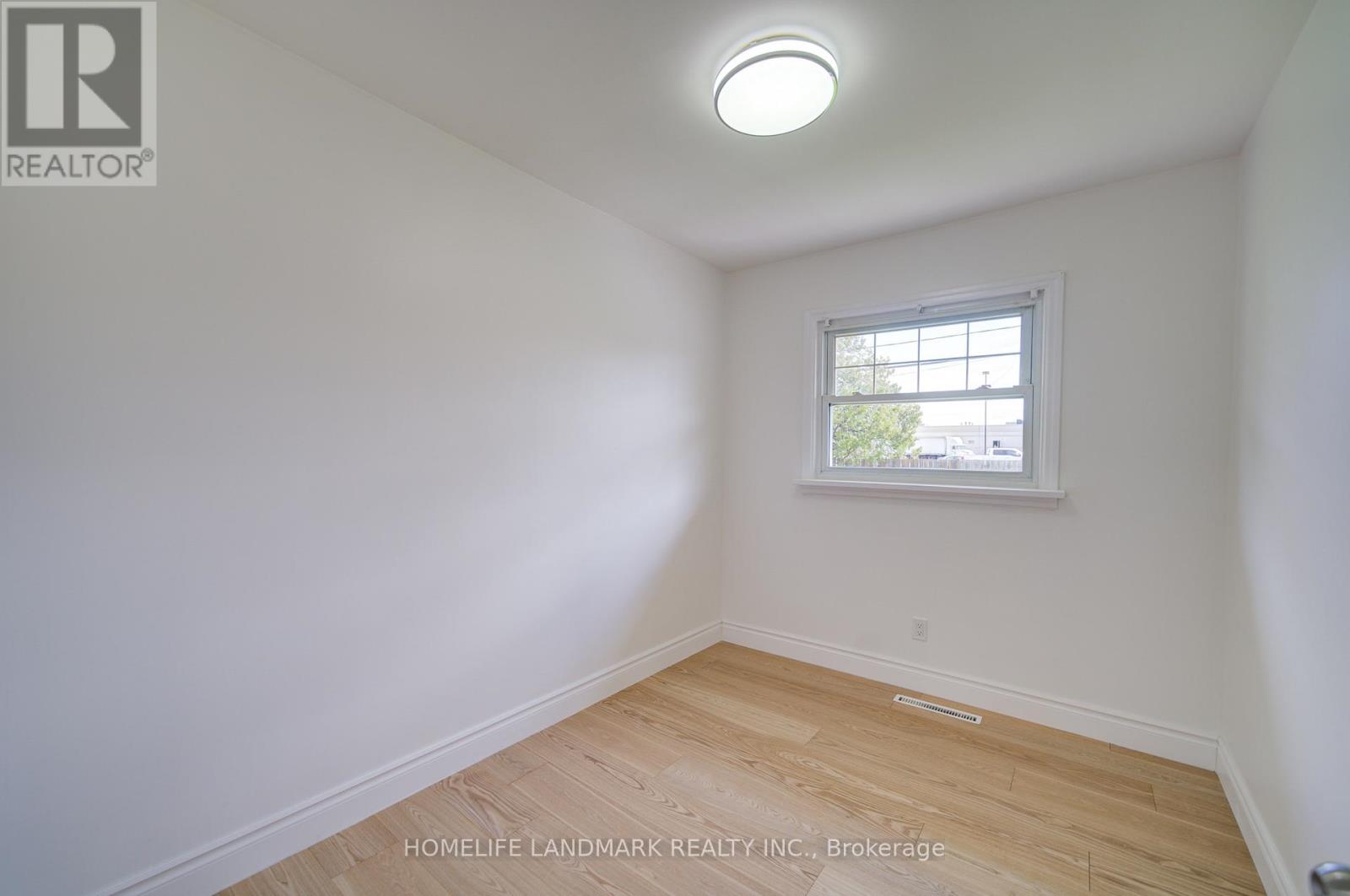 95 Jacobson Avenue, St. Catharines, Ontario  L2T 3A4 - Photo 16 - X12996276