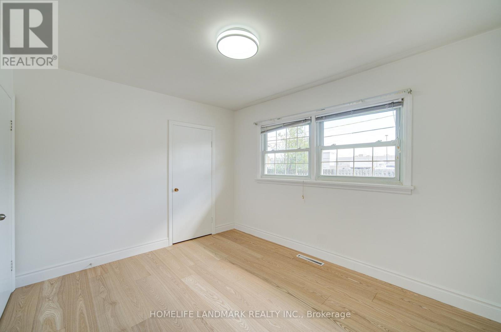 95 Jacobson Avenue, St. Catharines, Ontario  L2T 3A4 - Photo 22 - X12996276